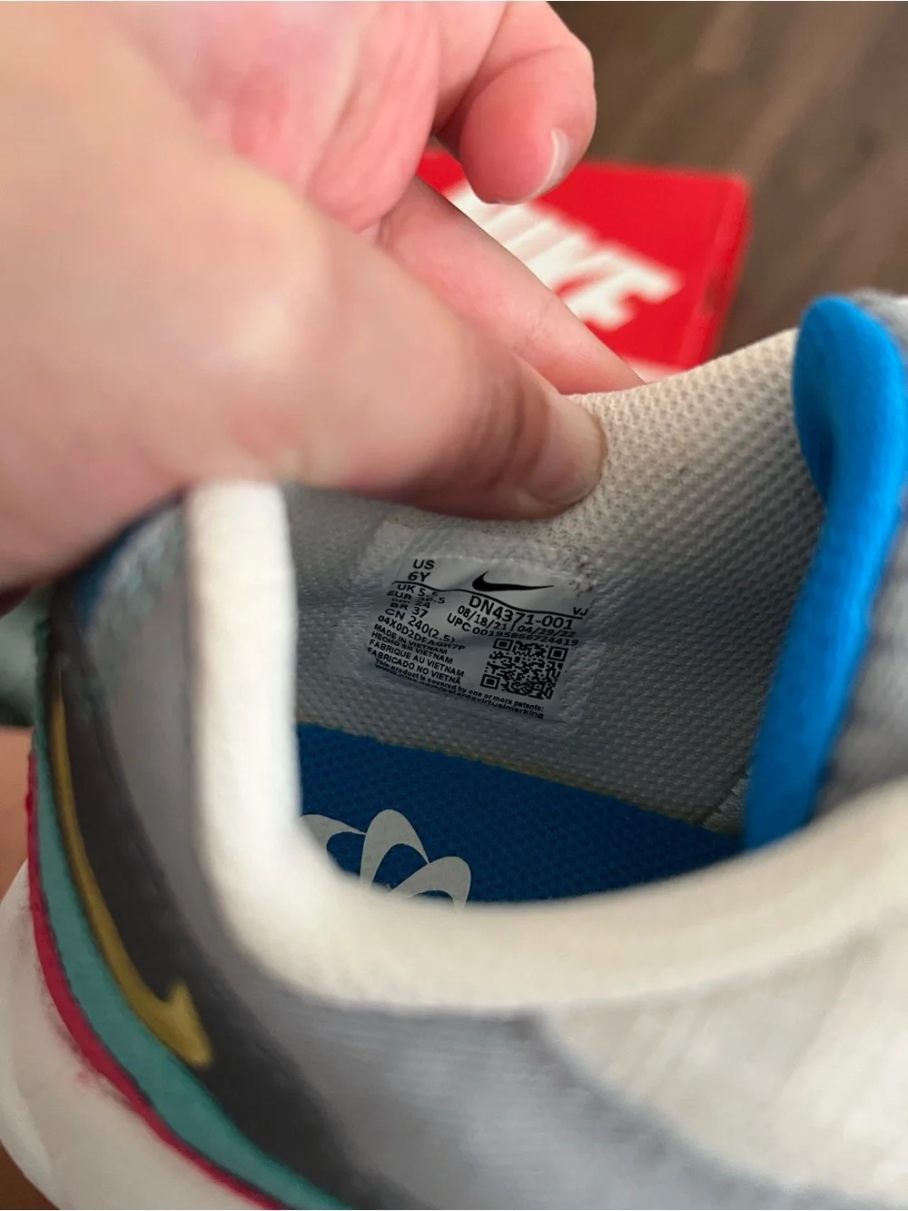 Nike Airmac Multicolor Wave-Trim Sneaker — Gray, Teal, Pink & Yellow